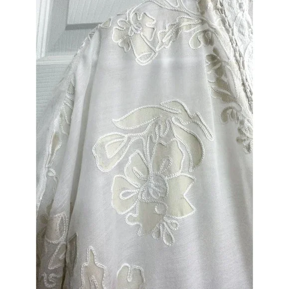 Betsey Johnson White Lace Floral Sheer Kimono Cover Up Tie Front Size S/M - Picture 8 of 11